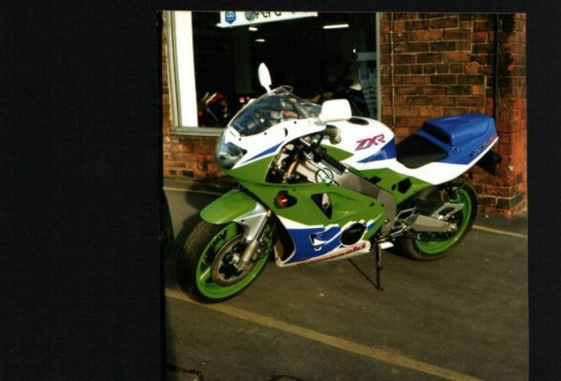 Pyramid Plastics / ピラミッドプラスチック Kawasaki ZXR 400 L シートカウル 未塗装 1989>2003 | 13610U