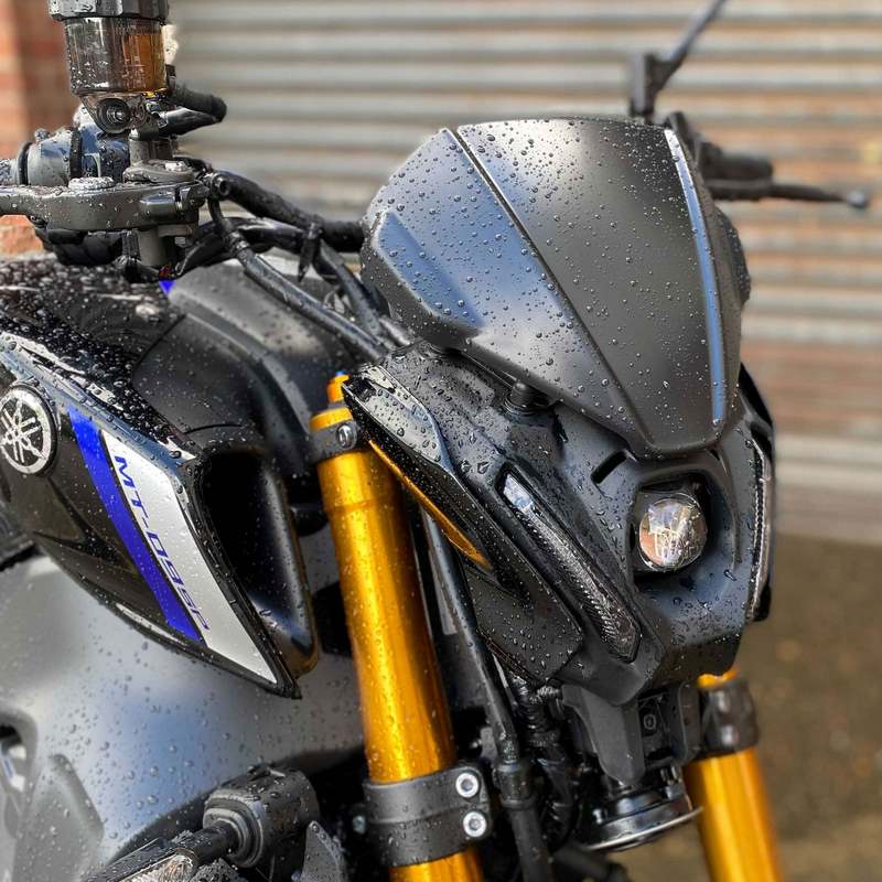 Pyramid / ピラミッド フライスクリーン アイコンブルー (Yamaha ブルー) | Yamaha MT-09 2021>2023 | 22160YB