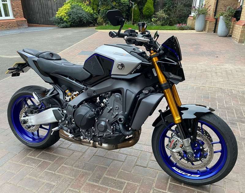 Pyramid / ピラミッド フライスクリーン SPカラー | Yamaha MT-09 SP 2024- | 22190K