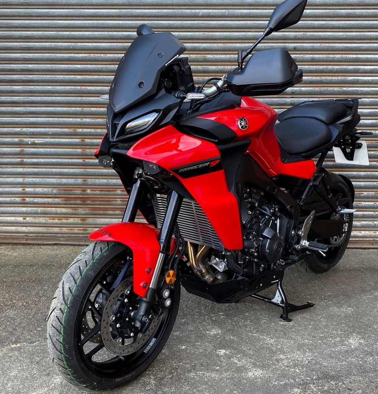 Pyramid / ピラミッド フライスクリーン 未塗装 | Yamaha Tracer 900 2018>2020 | 22205U