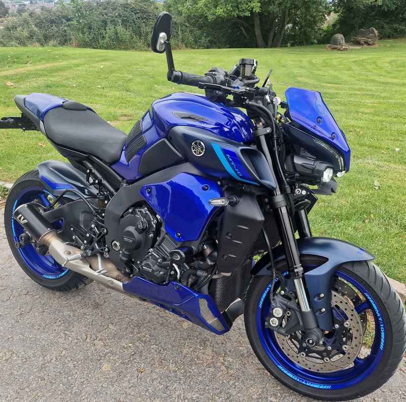 Pyramid / ピラミッド フライスクリーン Yamaha ブルー | Yamaha MT-10 2022- | 22215PY