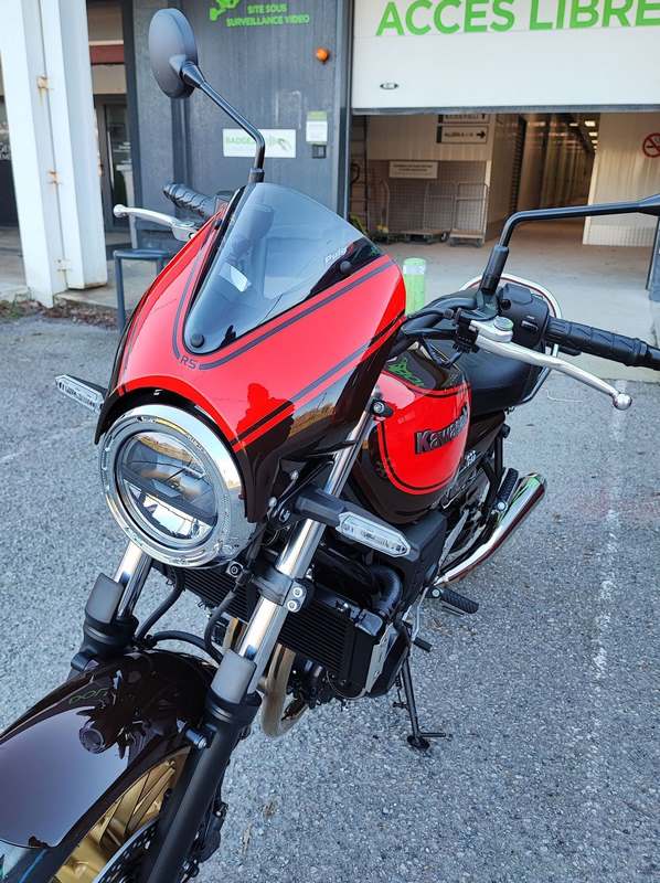 Pyramid / ピラミッド フライスクリーン 未塗装 | Kawasaki Z 650 RS 2022- | 23500U