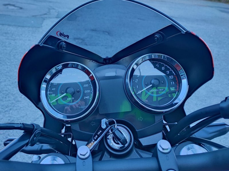 Pyramid / ピラミッド フライスクリーン 未塗装 | Kawasaki Z 650 RS 2022- | 23500U