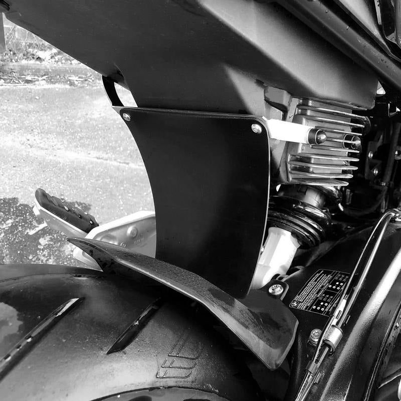 Pyramid Shock Shield | Matte Black | BMW F900 XR 2020> | 24444