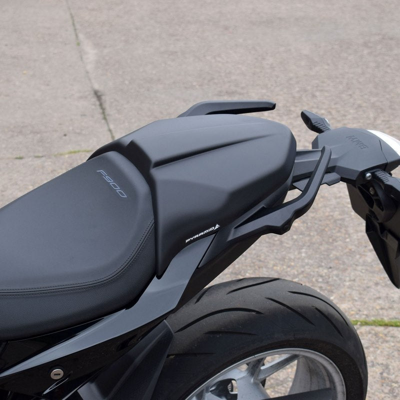 Pyramid Seat Cowl | Matte Black | BMW F900 R 2020> | 24905M