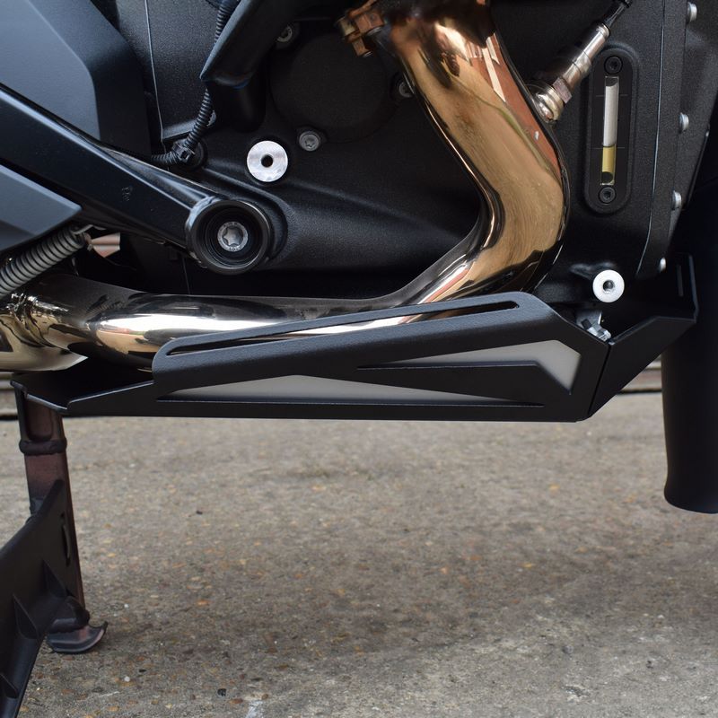 Pyramid / ピラミッド エンジンガード マットブラック | BMW R 1300 GS 2023- | 24925M