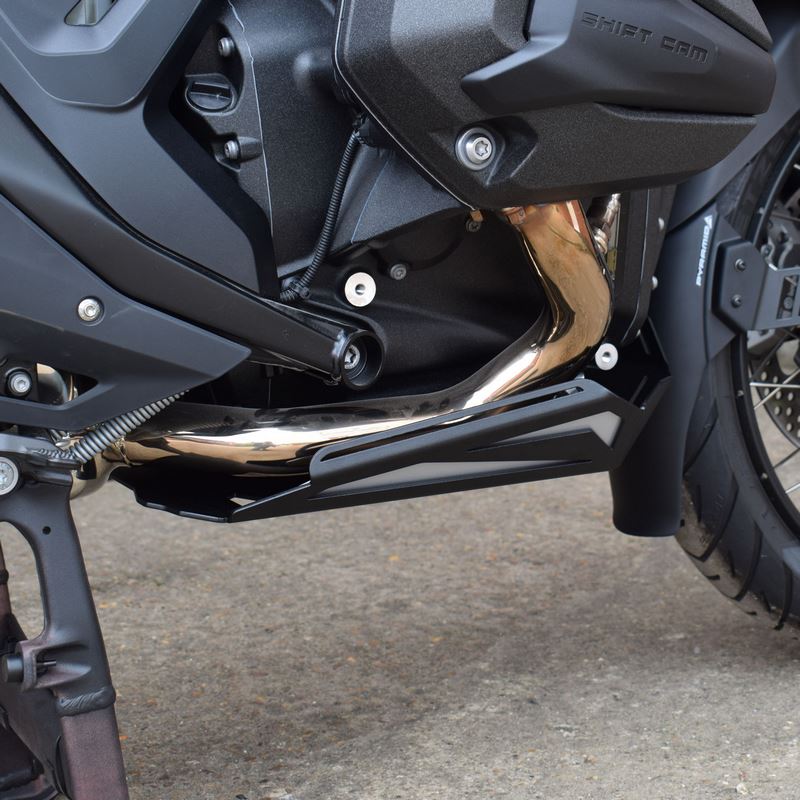 Pyramid / ピラミッド エンジンガード マットブラック | BMW R 1300 GS 2023- | 24925M
