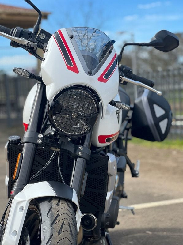 Pyramid / ピラミッド フライスクリーン マットバハオレンジ | Triumph トライデント 660 2022- | 26660P