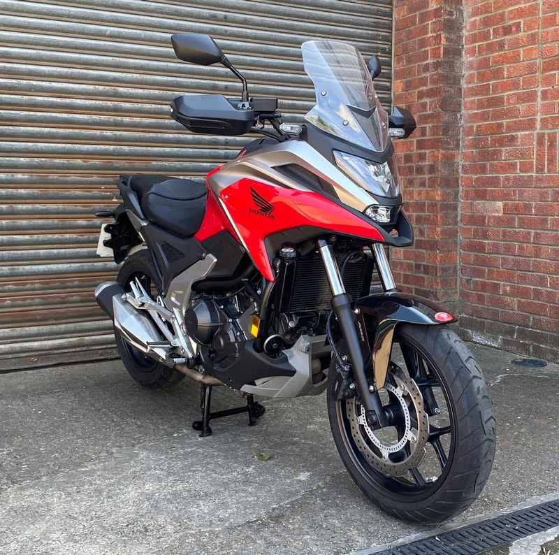 Pyramid / ピラミッド ハンドガード マットブラック | Honda NC 750 X 2021- | 30199M