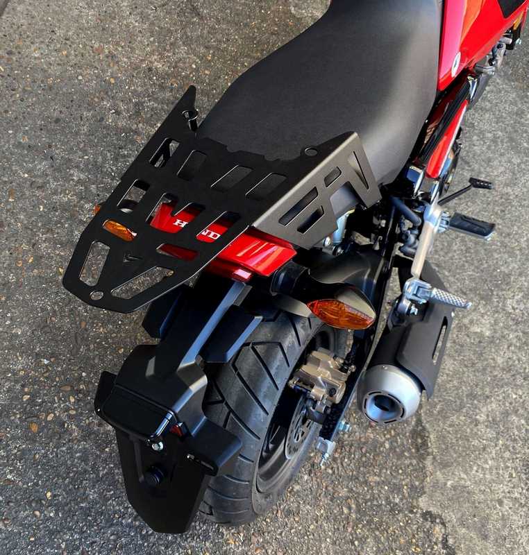 Pyramid / ピラミッド シートラック マットブラック | Honda MSX 125 2021- | 35105M