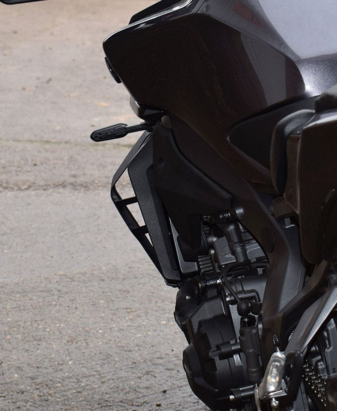 Pyramid / ピラミッド サイドスポイラー マットブラック | Yamaha MT-09 2024- | 38265