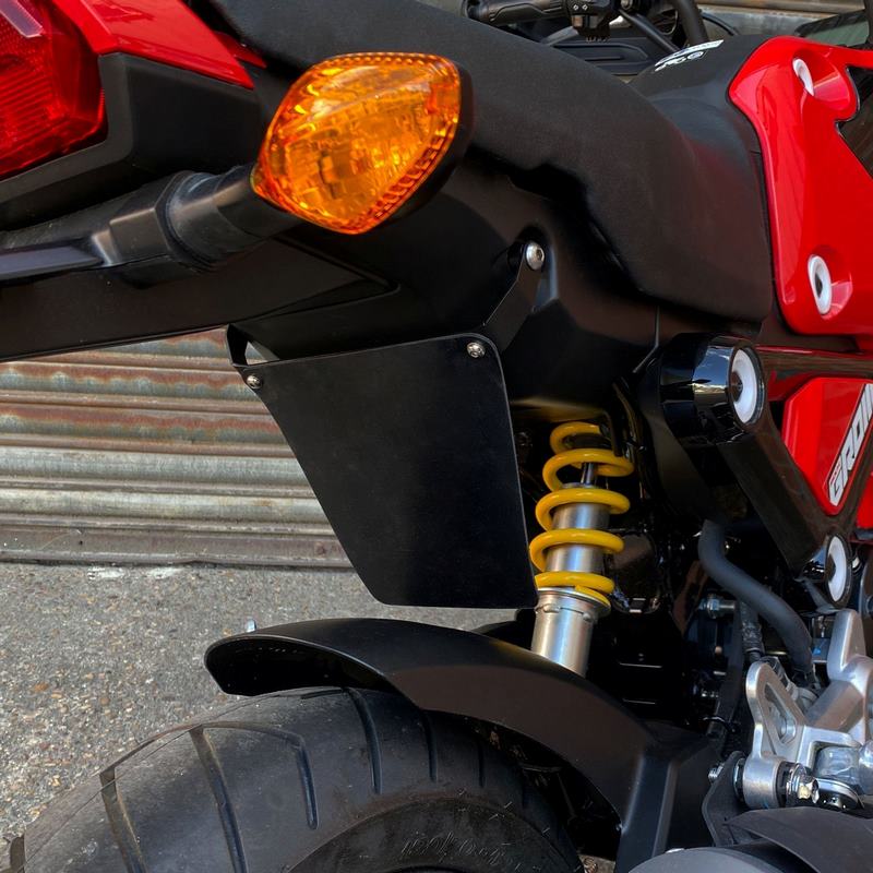 Pyramid / ピラミッド ショックシールド ブラック | Honda MSX 125 2021- | 811020