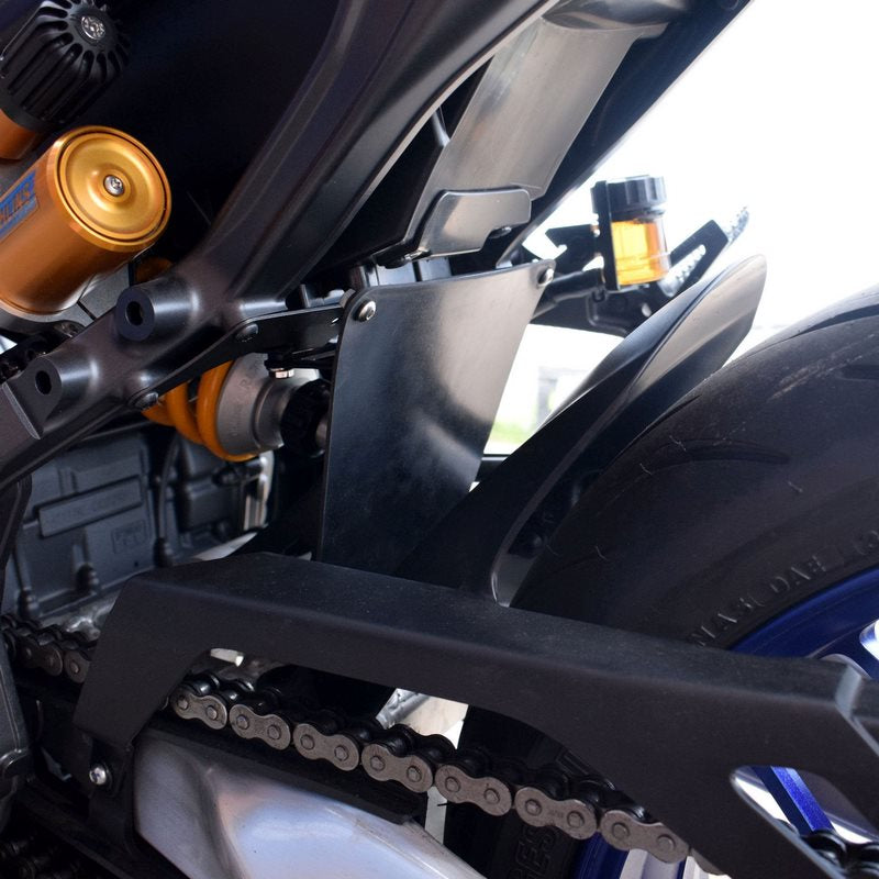 Pyramid Shock Shield | Black | Yamaha MT-09 2021> | 812002