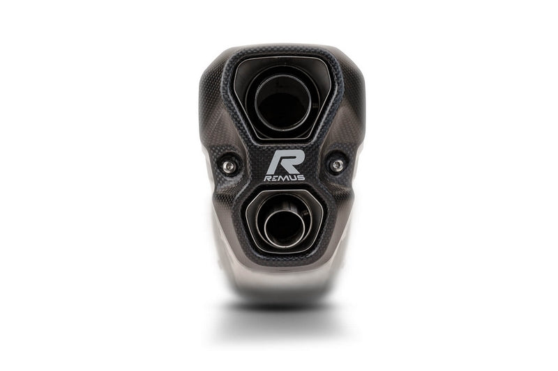 8.2 スリップオンスポーツマフラー（カーボンヒートプロテクションシールド付）ステンレスマット仕上げ、8.2 接続チューブ（カーボンヒートシールド付）、ステンレスブラック