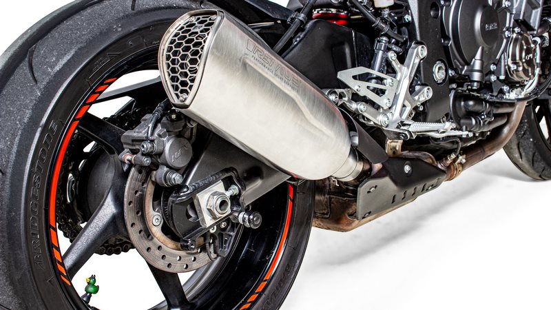 スリップオンNXTステンレスマット、ステンレスコネクションチューブ、ECEタイプ承認付