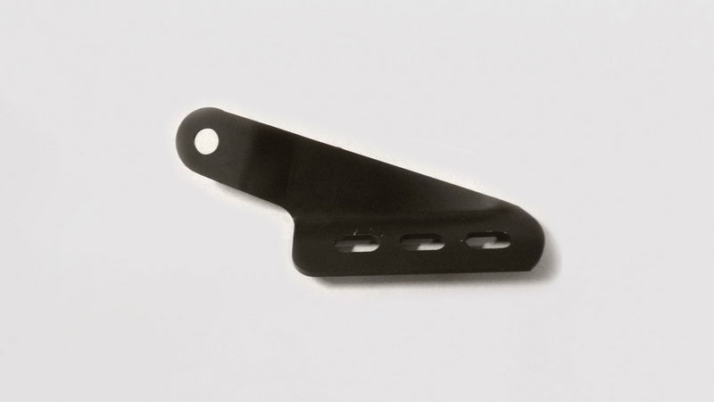 オプションマフラーブラケットブラック 完全システム用 後部フットレスト取り外し必要