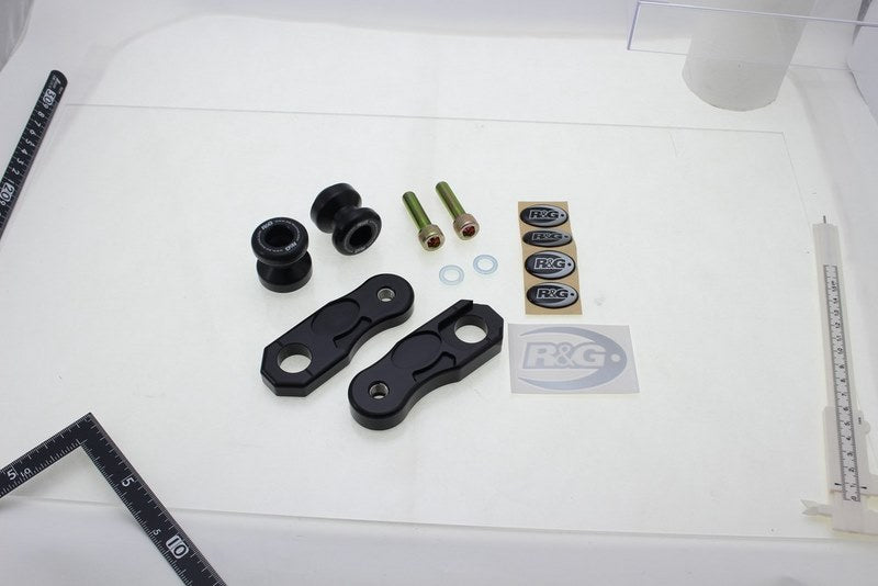 R&G（アールアンドジー） オフセットコットンリール ブラック STREET TRIPLE(07-15)、675DAYTONA(06-15)、STREET TRIPLE RX(15-) | CR0026BK