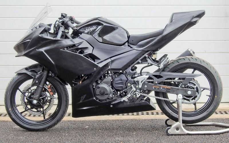 S2-Concept / S2コンセプト コンプリートフェアリングセット フェアリング Racing KAWASAKI Ninja 400 from 2018 | CAKS2.K400