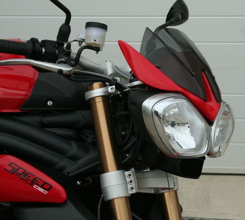 S2-Concept / S2コンセプト ノーズフェアリング SPEED TRIPLE 塗装済み ホワイト | T1076