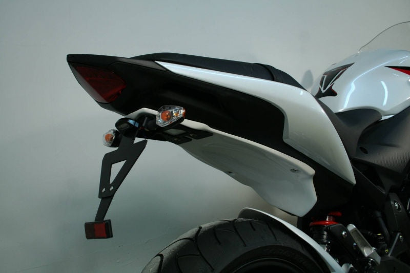 S2-Concept / S2コンセプト ホイールアーチ CBR600F 塗装済み ホワイト | H641-CBR600F