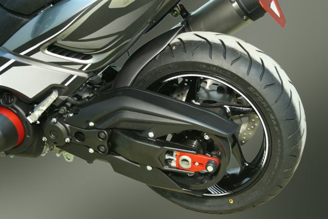 S2-Concept / S2コンセプト リア マッドガード TMAX 530 塗装済み ホワイト | Y532