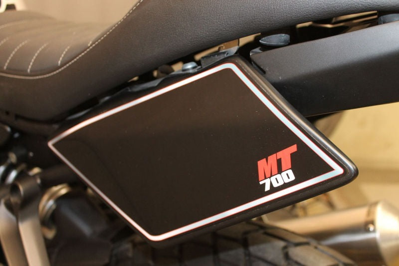 S2-Concept / S2コンセプト サイドカバー classic MT07 | Y717.000