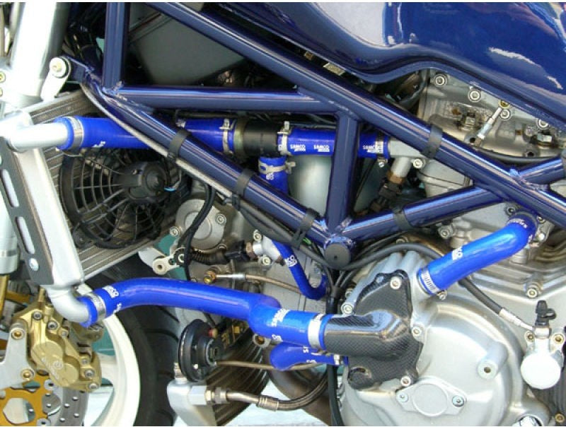 サムコスポーツ / Samco Sport Ducati Monster S4 / S4R 2001 - 2008 7 ピース シリコンラジエーター クーラントホースキット | DUC-3-BU