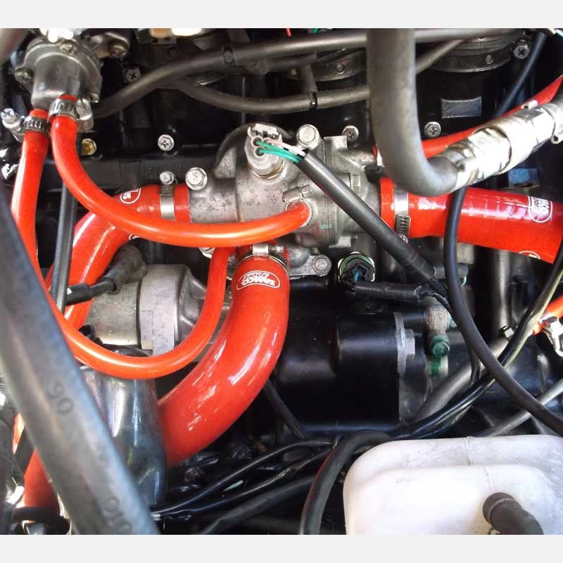 サムコスポーツ / Samco Sport Honda CBR 1100 XX Blackbird SC35 (Fuel Injected Model) 1999 - 2007 7 ピース シリコンラジエーター クーラントホースキット | HON-101-RD