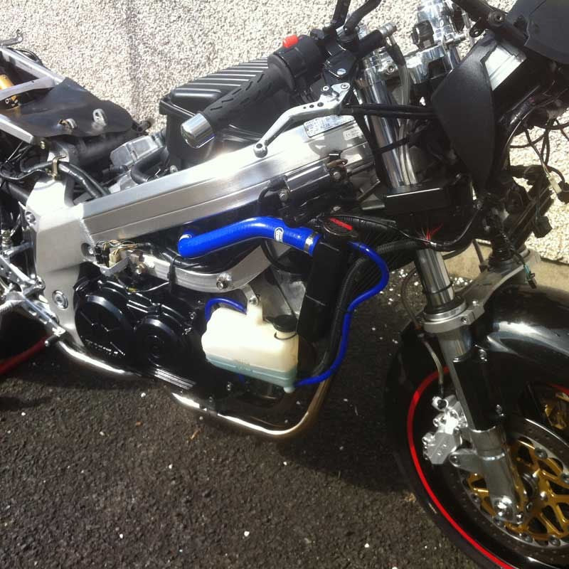 サムコスポーツ / Samco Sport Honda VFR 750 RC36 1994 -1997 7 ピース シリコンラジエーター クーラントホースキット | HON-92-BU