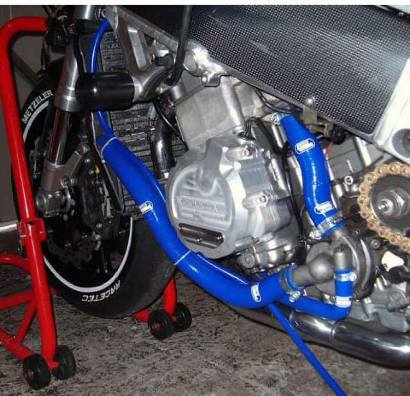 サムコスポーツ / Samco Sport Suzuki GSX-R 600 SRAD 1996 - 1999 7 ピース シリコンラジエーター クーラントホースキット | SUZ-17-BU