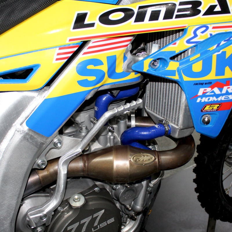 サムコスポーツ / Samco Sport Suzuki RM Z 450 2018-2021 3 ピース Y-ピース レースデザインシリコンラジエーター クーラントホースキット | SUZ-62-BU