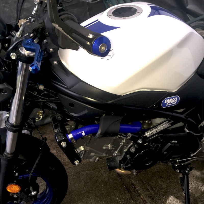 サムコスポーツ / Samco Sport Suzuki SV 650 2016 - 2021 10 ピース シリコンラジエーター クーラントホースキット | SUZ-68-BU