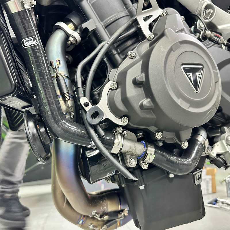 Samco Sport / サムコスポーツ Radiator Hose Kit トライアンフ Daytona Moto2 765 Limited Edition 2019 - 2022 6 ピース | TRI-22