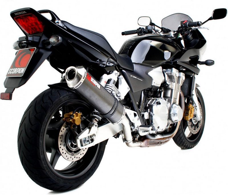 Scorpion / スコーピオンエキゾースト Factory オーバルスリップオン カーボンファイバースリーブ eマーク Honda CB 1300 2003 - 2014 | EHA81CEO