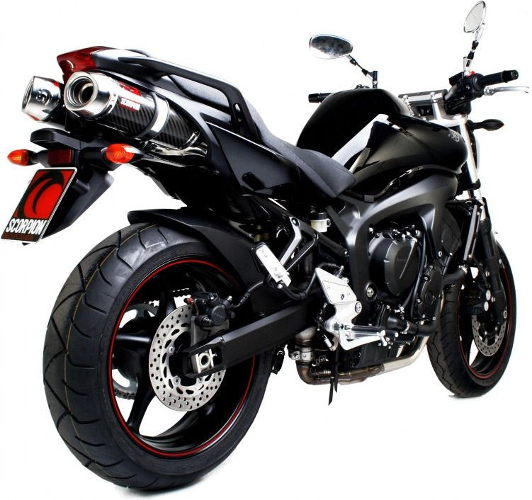 Scorpion / スコーピオンエキゾースト Factory オーバルスリップオン (ペア) カーボンファイバースリーブ eマーク Yamaha FZS 600 Fazer | EYA84CEO