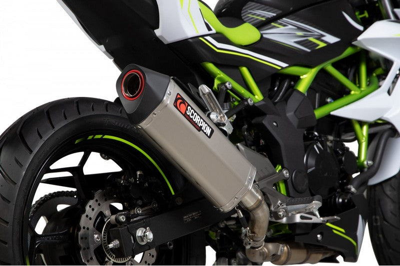 Scorpion / スコーピオンマフラー Serket Parallel スリップオン チタン スリーブ (非EU認証) | RKA125TEO