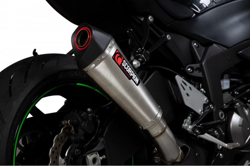 Scorpion / スコーピオンマフラー Serket Taper スリップオン ステンレス スリーブ ブラッシュ仕上げ (非EU認証) | RKA129SEO