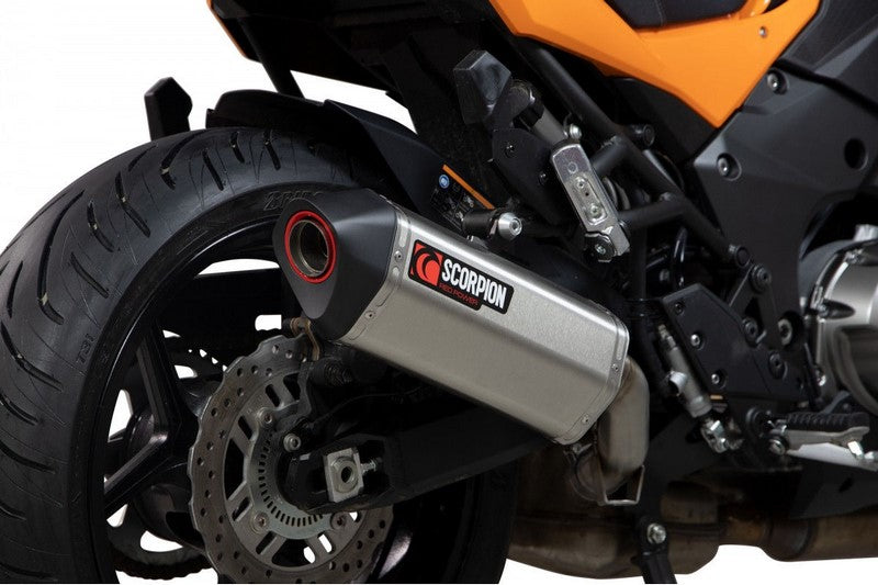 Scorpion / スコーピオンマフラー Serket Parallel スリップオン ステンレス スリーブ ブラッシュ仕上げ (非EU認証) | RKA132SEO