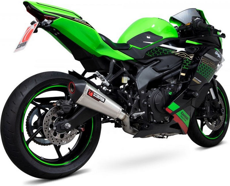 Scorpion / スコーピオンマフラー Serket Taper フルシステム ステンレス スリーブ ブラッシュ仕上げ (非EU認証) | RKA141SYSSEO