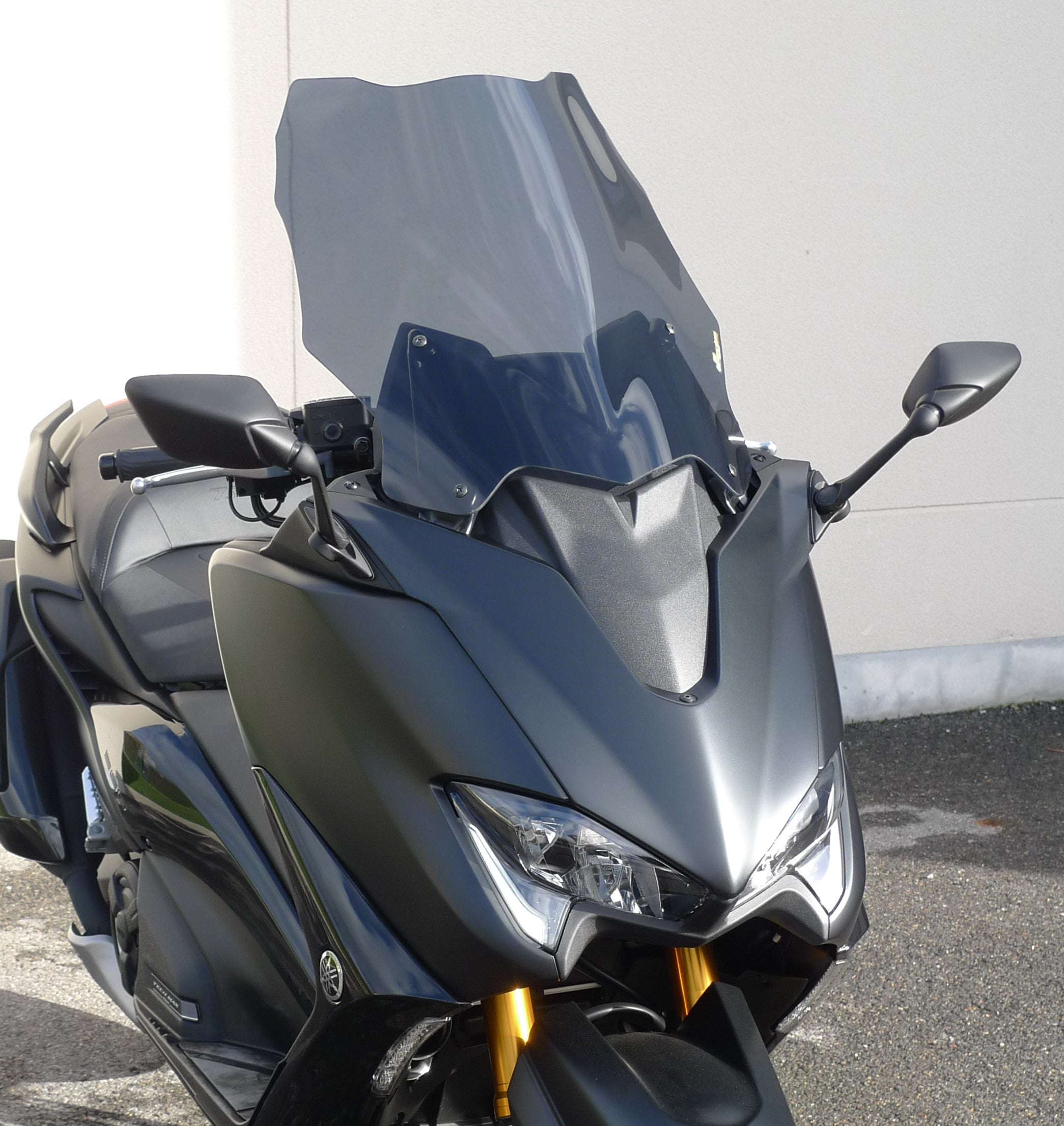 Secdem / セクデムウィン High Protection Screen YAMAHA 560 T-MAX  Thickness 4 mm  Height 53 cm | BY175HPFG