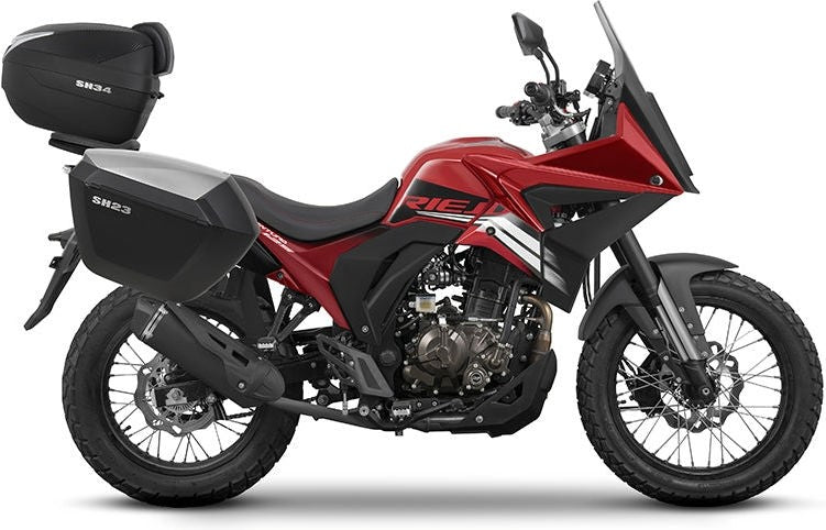 シャッド 3P パニア・フィッティング・キット Rieju Aventura 125 (23) |R0VN13IF