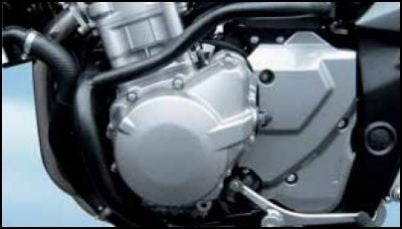 Suzuki / スズキ エンジン ガード ブラック gsf650k7 | 990D0-17H00-030