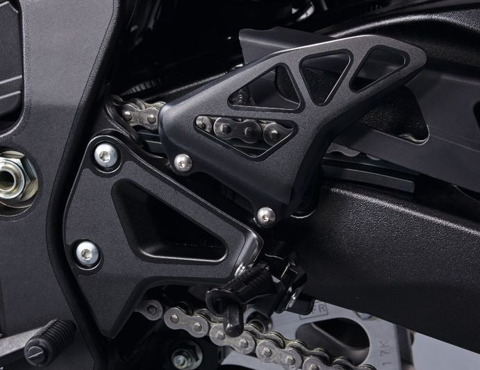 Suzuki / スズキ ヒール プレート & スイングアーム プロテクション ステッカー セット | 990D0-17K05-PAD