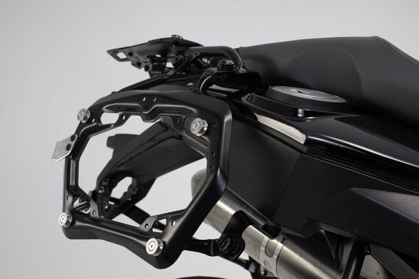 SW-MOTECH / SWモテック アドベンチャーセット ラゲッジ－シルバー－BMW F 800 / 700 / 650 GS (08-). | ADV.07.559.75002/S