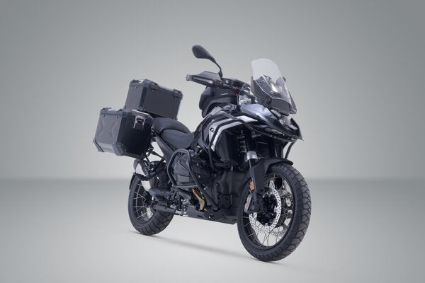 SW MOTECH / SWモテック アドベンチャーセットラゲッジ ブラック BMW R 1300 GS (23-). BMW トップケースホルダー | ADV.07.975.75100/B