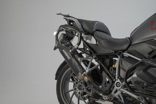 SW-MOTECH / SWモテック アクラポビッチ スリップオンマフラー | AKR.00.001.10000/B