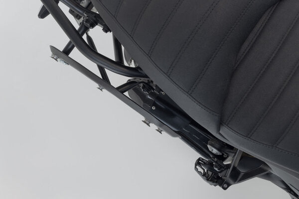 SW MOTECH / SWモテック Akrapovic（アクラポビッチ） スリップオンエキゾーストシステム ブラック BMW R 1300 GS (23-). | AKR.00.012.10000/B