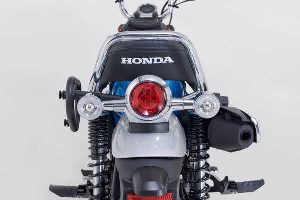 SW MOTECH / SWモテック Legend Gear （レジェンドギア） サイドバッグシステム LC ブラックエディション Honda Dax 125 (22-). | BC.HTA.01.203.20100