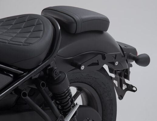 SW-MOTECH / SWモテック Legend Gear side bag system LH1/LH1 | BC.HTA.01.682.20100