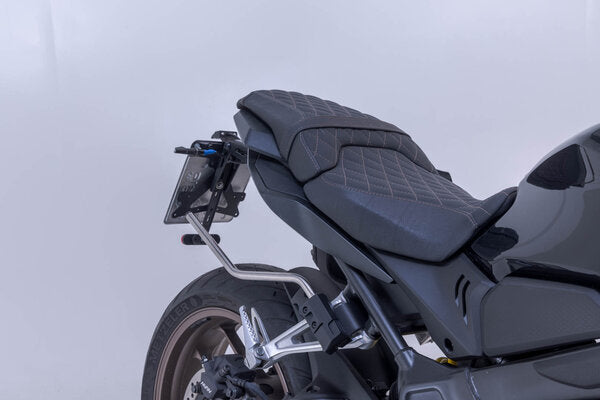 SW MOTECH / SWモテック PRO BLAZE H サドルバッグセット ブラック Honda CBR650R / CB650R (18-). | BC.HTA.01.740.36500